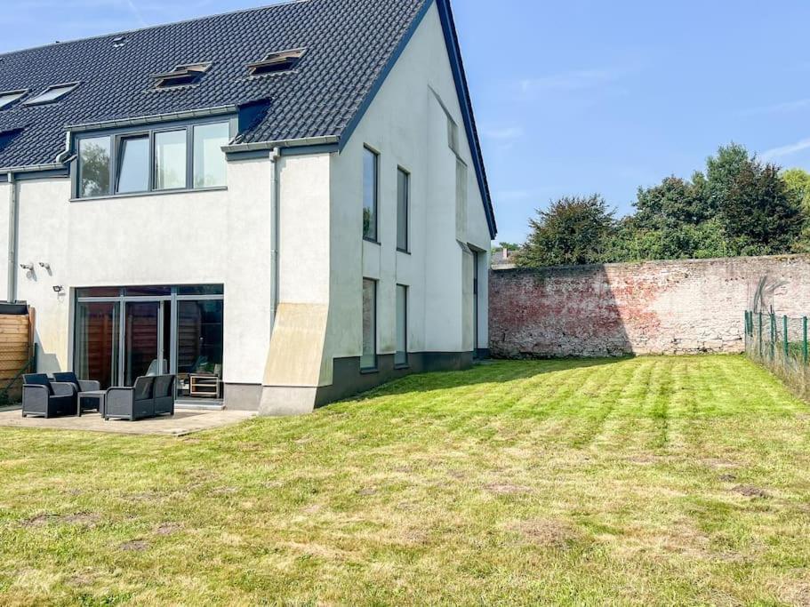 Charmant Logement Brugelette Proche De Pairi Daiza Exterior foto